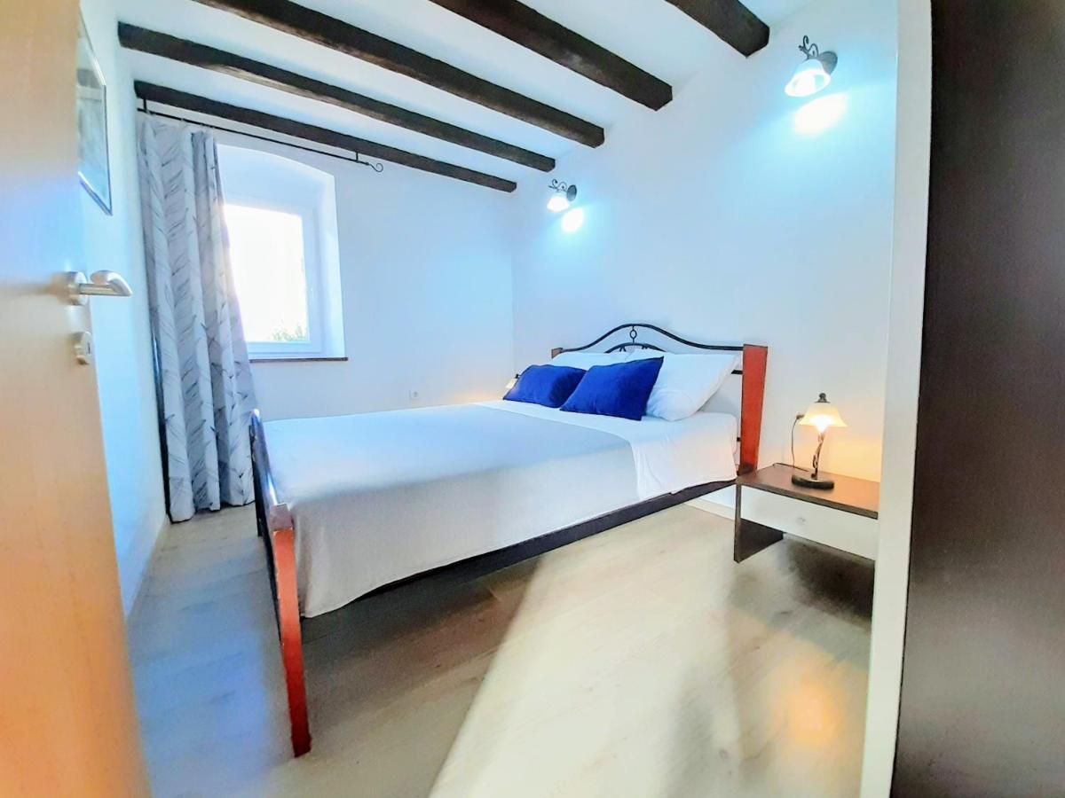 Holiday Home Don Задар Екстериор снимка