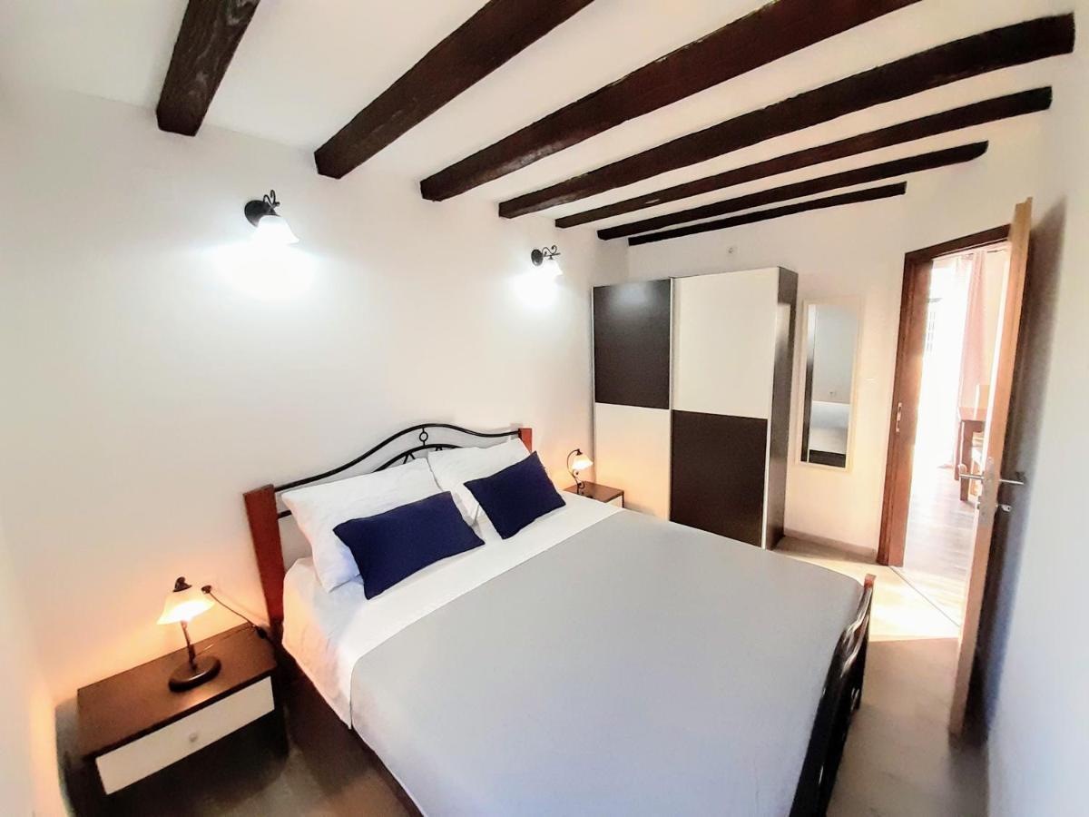Holiday Home Don Задар Екстериор снимка